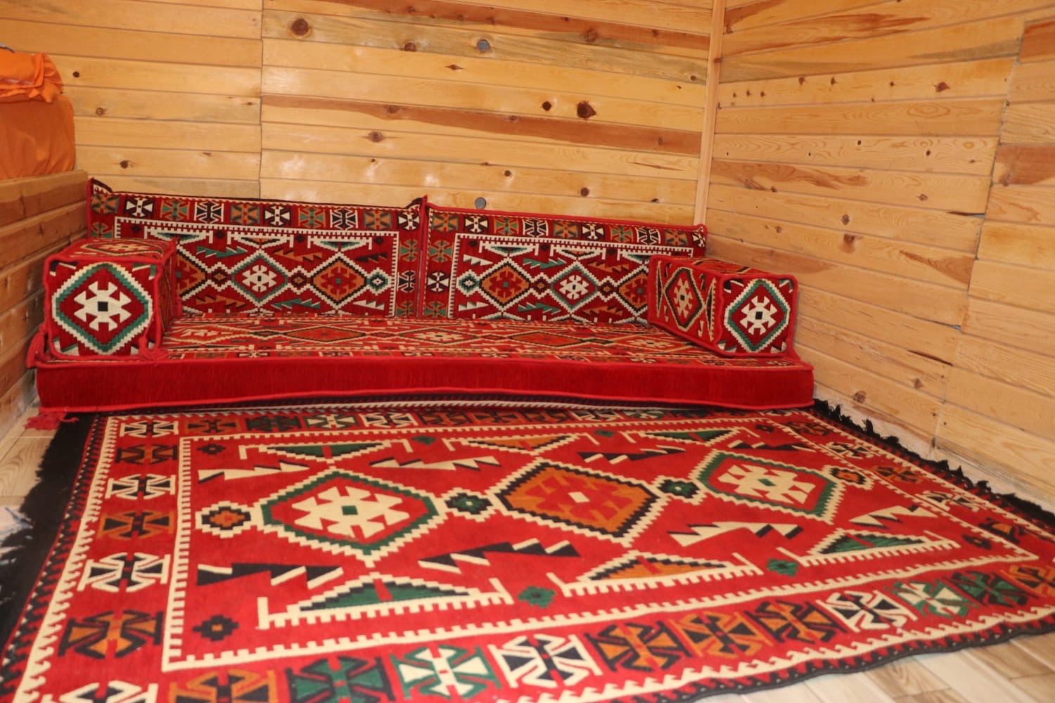 Konaklama, Akşam Yemeği ve Kahvaltı